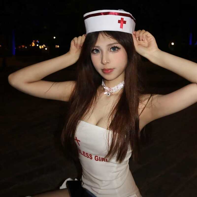 ชุดกะลาสีและหมวกเบเร่ สไตล์พรีปี้ ยุค 2025 Yi Mengling