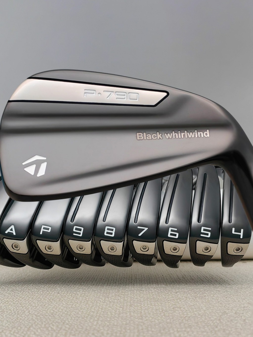 Taylormade Taylormade Golf Club P790 Iron Set ความจุสูงผิด 4-9PAS รวมเก้าชิ้น