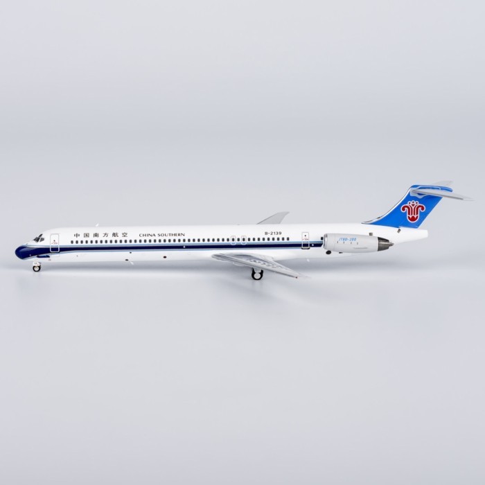 พร้อมสต็อก NG ยี่ห้อ 1: 400 China Southern Airlines MD-82 B-2139 โมเดลเครื่องบินโลหะผสม Out of Print