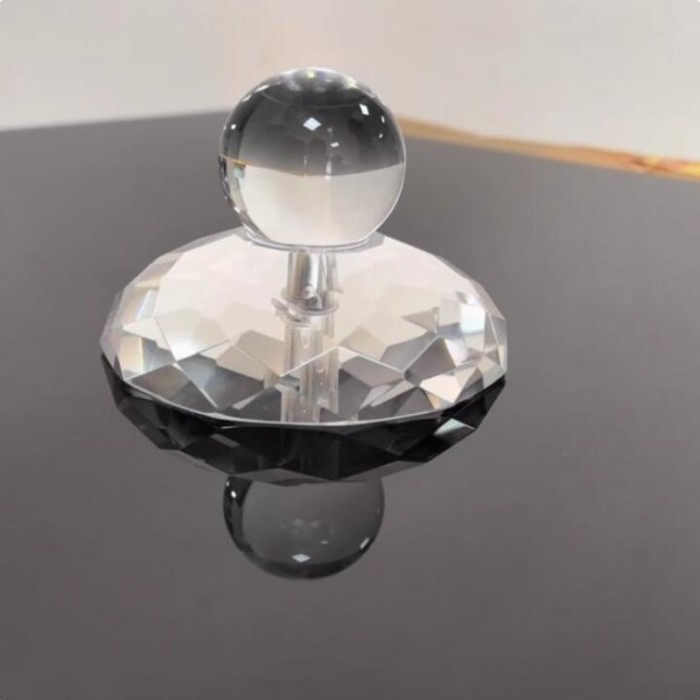 Crystal Turntable Weight Clamp - Hi-Fi Vibration Reduction, Non-Threaded Base (K9 Optical Crystal),
