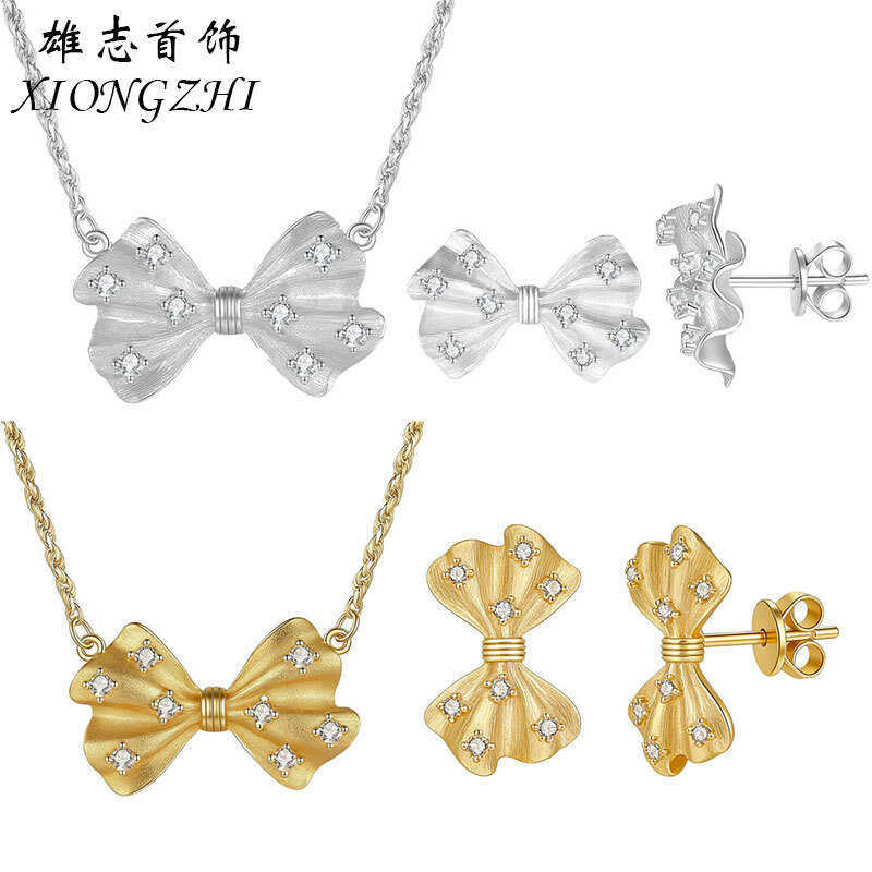 S925 เงินสเตอร์ลิงฝัง Moissanite Bow สร้อยคอ Hand-Brushed Craft Commuter All-Match Moissanite Clavic