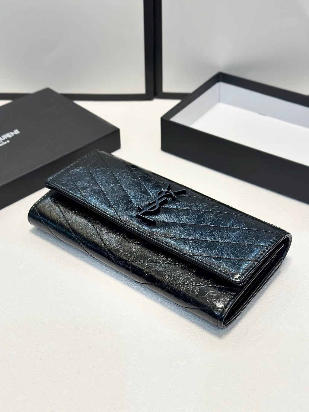 Black Retro Oil Wax Calfskin Ladies Long Wallet Multi-card Slot Fashion Clutch Wallet, Size: 19 * 10