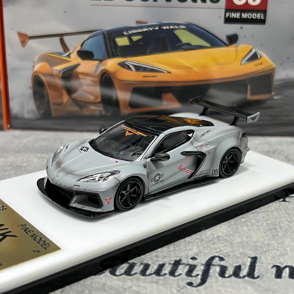 รุ่นดี 1:64 LB Corvette C8 Corvetteรถรุ่น