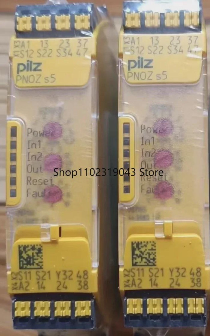 1pcs Original New Safety Relay PNOZ  S4 751134  750134 S2 751102 PNOZ S2 750102 750104 751104 S5 75