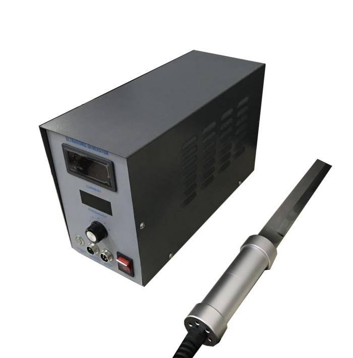Bread Cake Portable Ultrasonic Knife Cutting by Hand