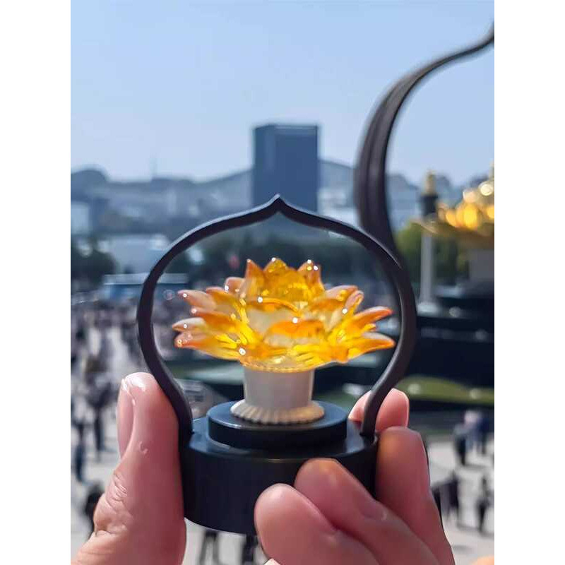 X Xuzhou Baolian Temple โชคดี Lotus แม่เหล็กเรซิ่น Luminous ตู้เย็นสติกเกอร์ Tourist ของที่ระลึกของท