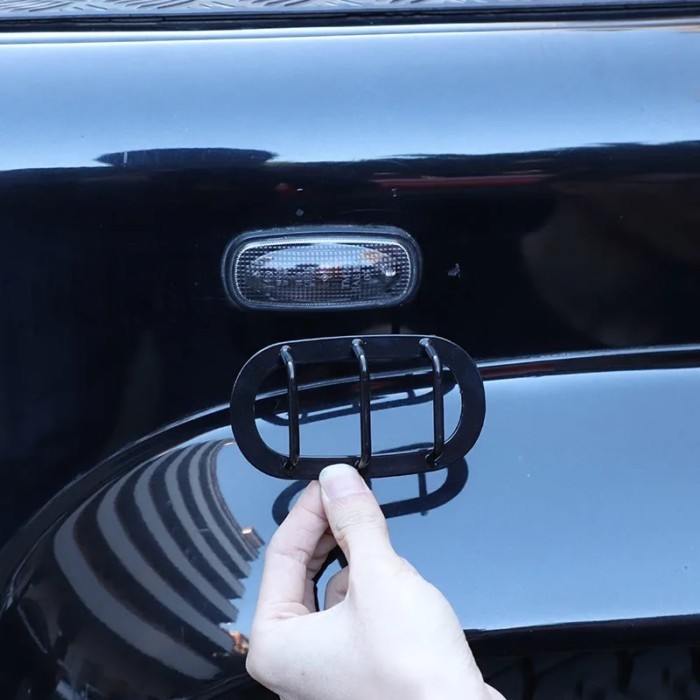 For Land Rover Defender 90 110 130 04-18 Stainless Steel Black Car Turn Signal Protection Cover Dec