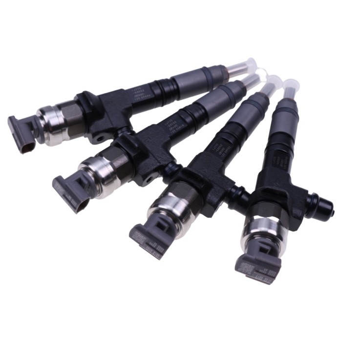 4Pcs Fuel Injector 1J770-53050 1J770-53070 For Kubota V3307 Tier 4 Engine SSV75