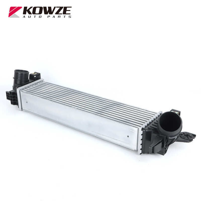 Intercool Cooler EB3G-6K775-AA เหมาะสําหรับ Ford Regret Passenger EVEREST หม้อน้ําเครื่องยนต์คูลเลอร