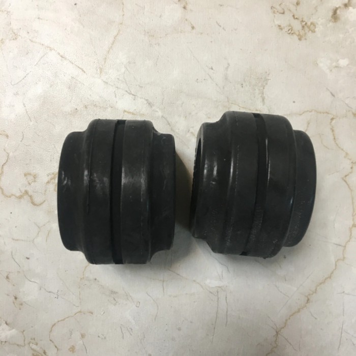 Front Stabilizer Sway Bar Bushing for BM F10 F11 F12 520d 520i 528i 640i 31356777934 2 pc one set