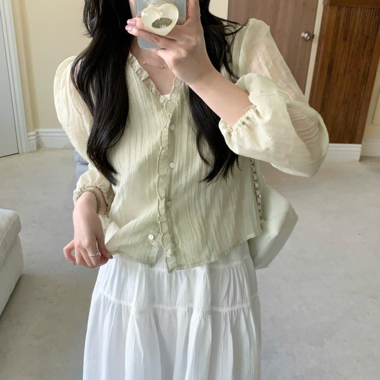 เสื้อลายหวาน แบบคอวีหลวมแขนยาว100490