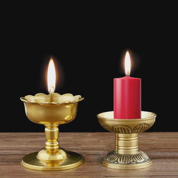2pcs Metal Candle Holder Ornament Temple Incense Burner Household Sacrificial Supplies Temple Candl