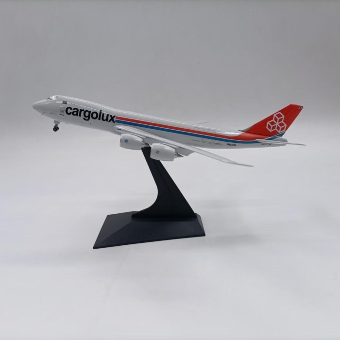 1: 400 สินค้าลักซ์747-8ฉเครื่องบินจําลองโลหะผสมพลเรือนเครื่องบินรุ่นผลิตภัณฑ์สําเร็จรูปเครื่องประดับ