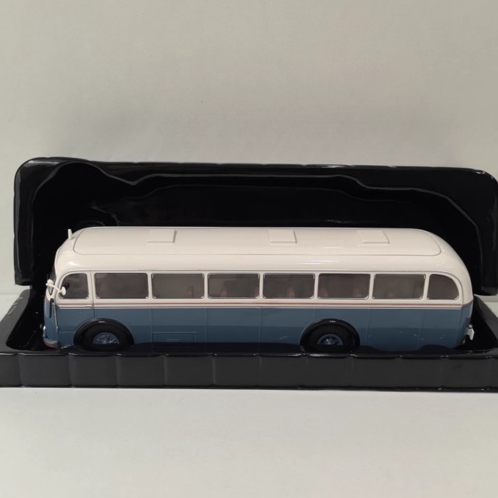 IXO 1/43 SKODA 706 RO 1947 SKODA Bus รุ่นโลหะผสม Undercarage B4 Limited Out of Print Car Model Out o