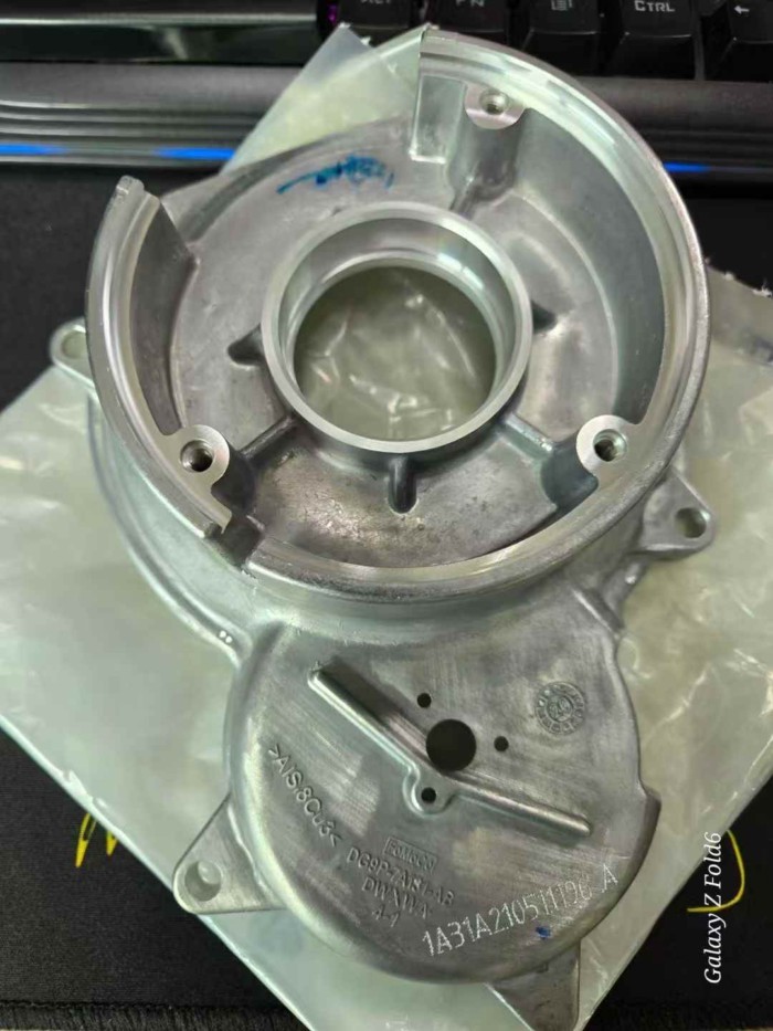 Genuine Hf35 Hybrid Transmission Oil Pump Bracket DG9P-7A131-AB For Ford Fusion Hybrid C Max Hybrid