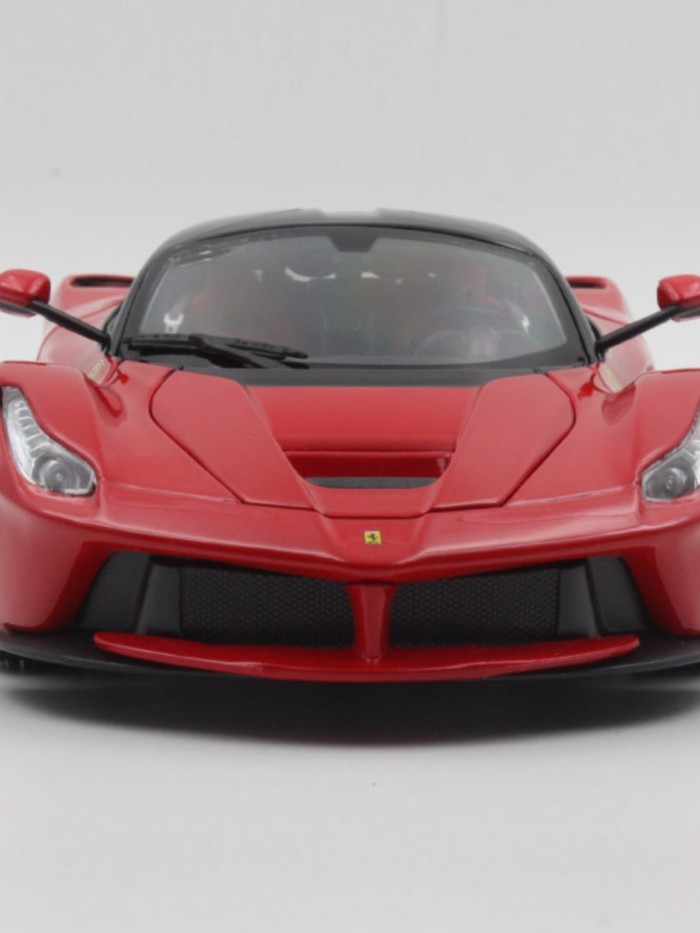 Betty Higher 1: 18 Ferrari laferrari laferrari รุ่น Fine โมเดลรถโลหะผสมสีแดง
