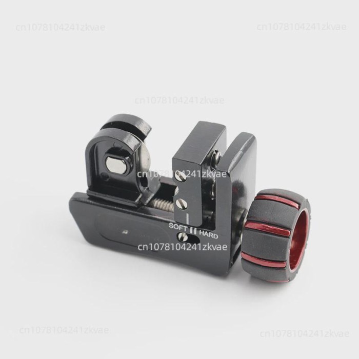 Stainless steel pipe cutter 11116 air conditioning copper pipe corrugated pipe aluminum cutter 1111