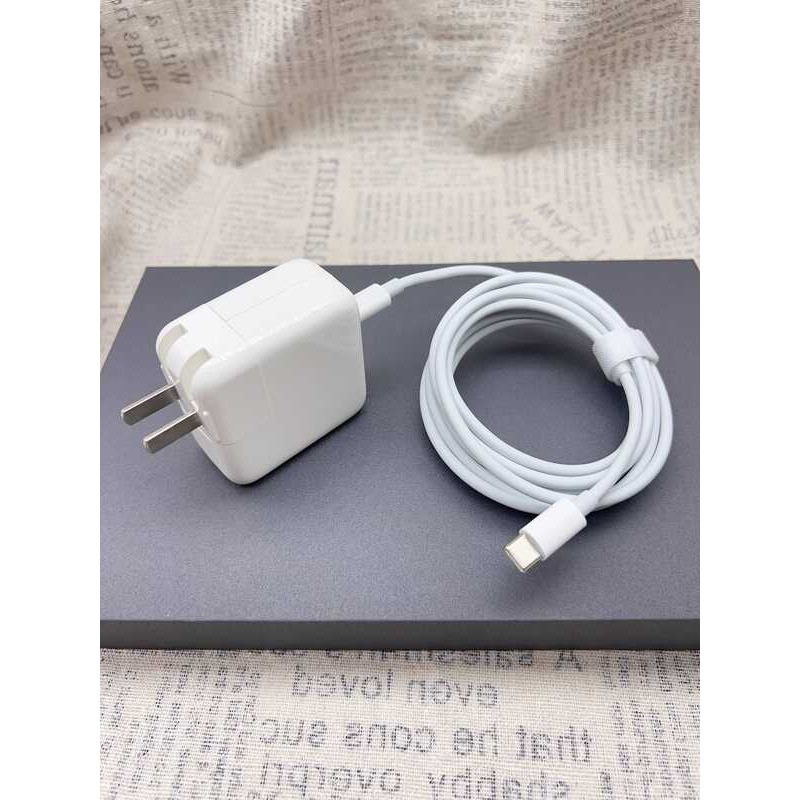 เหมาะสําหรับ macbookpro Apple Notebook A1895 A1932 Charger 30W Power Type-C Fast Charge