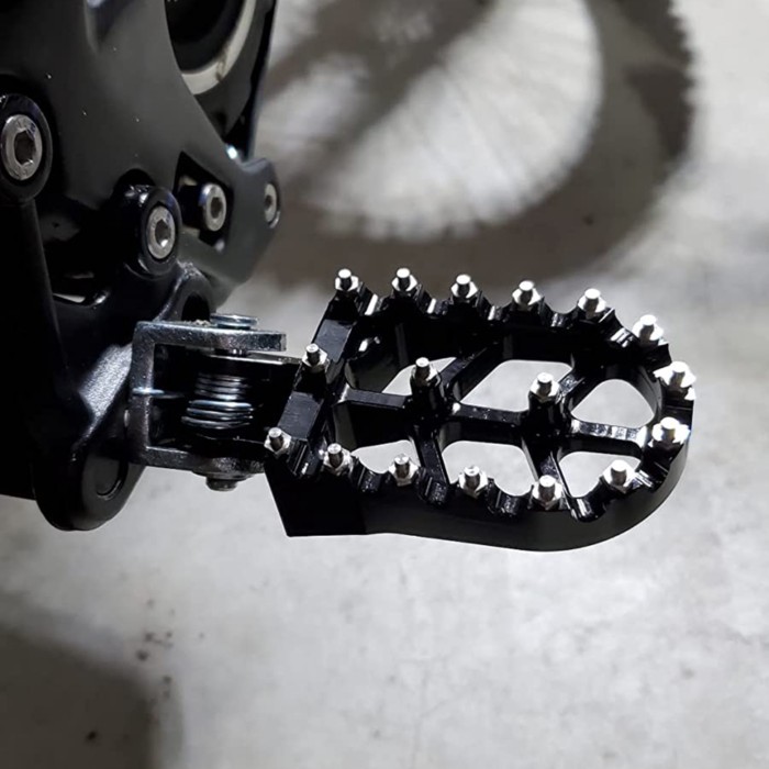 Motorcycle Footrest Foot Pegs Pedal For HONDA CRF110F CRF110 F 110F CRF 110 F CRF80 Sur Ron Surron