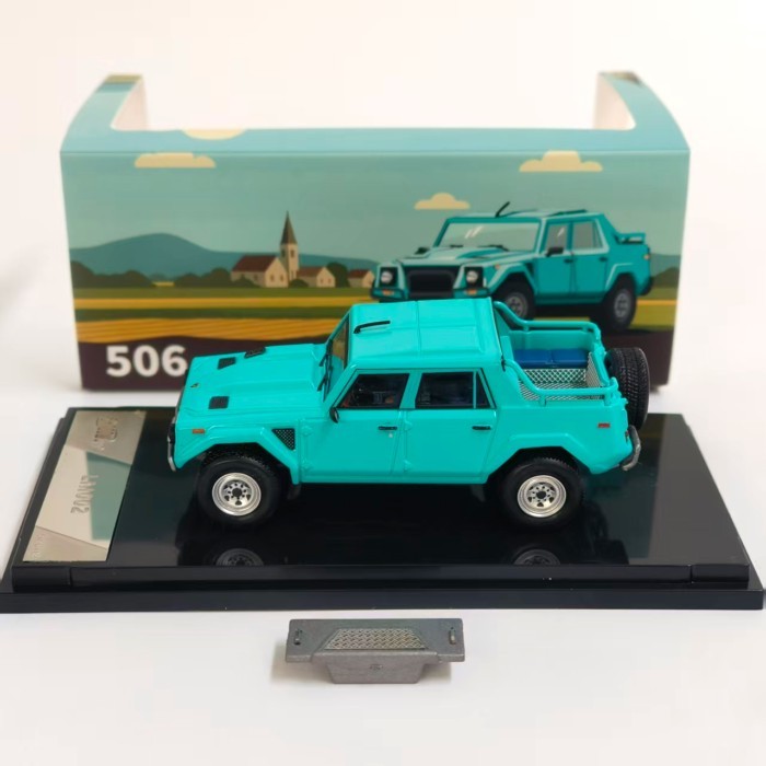 1: 64 Shadow Pro Shadow Pro Lamborghini LM002 Off-Road สีดําจําลองรถรุ่นคอลเลกชันเครื่องประดับออกจาก