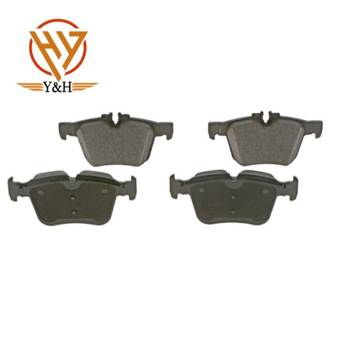 A0004208200 Brake Pad for Mercedes-Benz C180 C300 C200 C63 AMG 1.6L 2.0L 4.0L Base Sedan 2014-2019