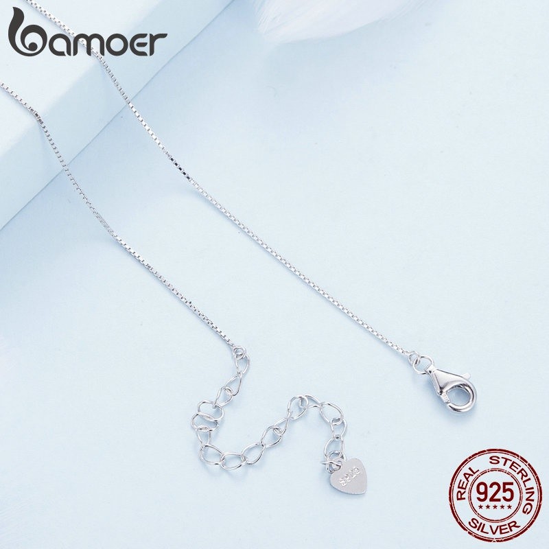 ♞Bamoer สร้อยคอเงินสเตอร์ลิง 925 จี้ใบโคลเวอร์สี่แฉก เรียบง่าย ของขวัญวันเกิด สําหรับผู้หญิง BSN334