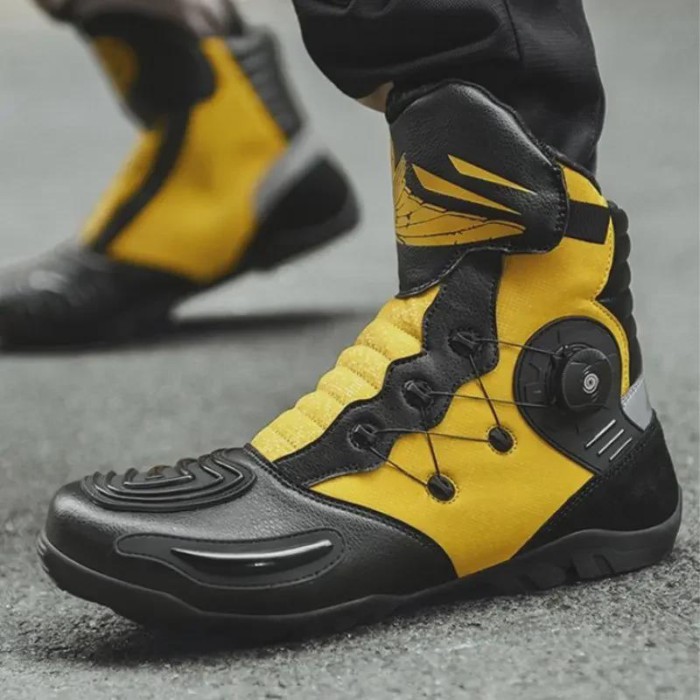 Waterproof Retro Black Enduro Motorcycle Boots Leather Motorcyclist Boots Riding Shoes Motocross Bi