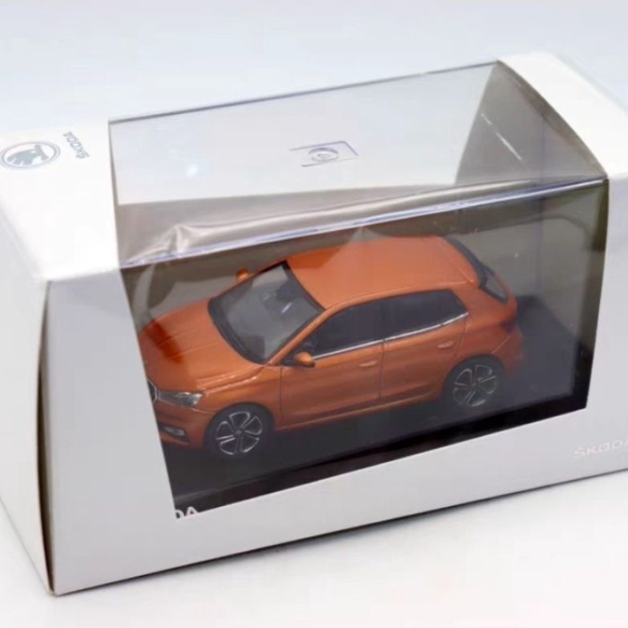 No Rev 1/43 Skoda Fabia Skoda Fabia รถ Fabia โมเดลรถตกแต่ง Out of Print Car Model