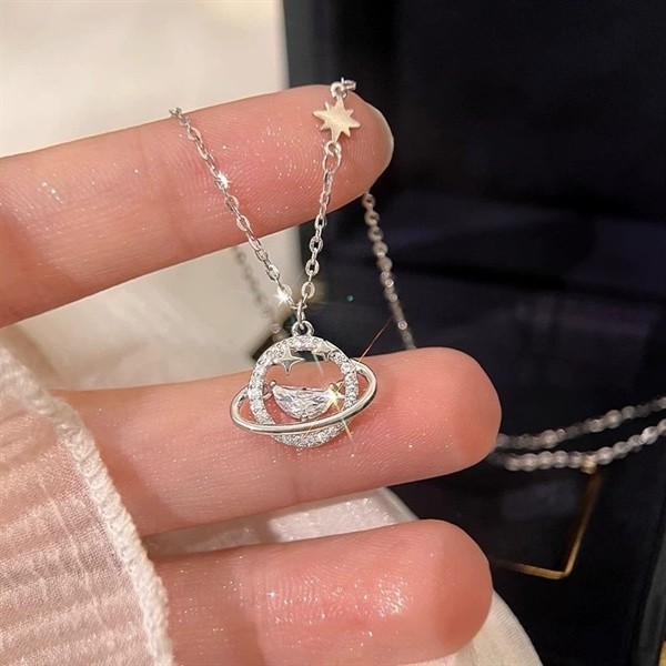 ♞,♘Crescent Moon Embracing the Sun Silver Necklace, 21Centimeters Silver Shop Silver Necklace