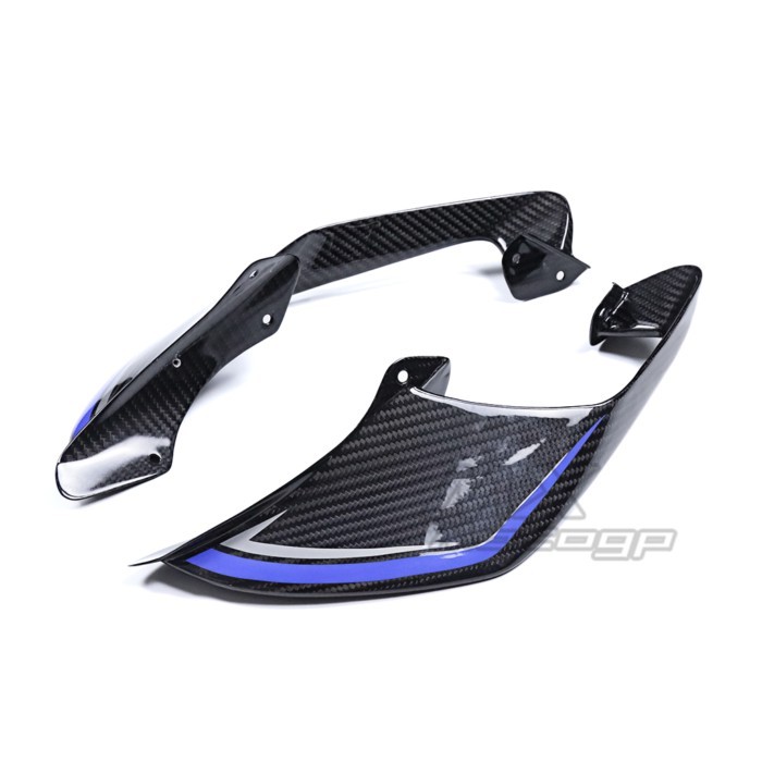 For YAMAHA YZFR1 YZF R1 R1M 2020-2023 2024 Carbon Fiber GYTR Winglets Motorcycle Aerodynamic Wingle