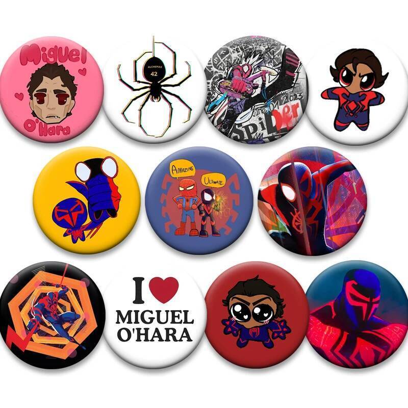 การ์ตูนแมวตลก Meme เข็มกลัด Creative สตรอเบอร์รี่ Miguel OHara ปุ่ม Pins รอบ Tinplate Badge สําหรับก