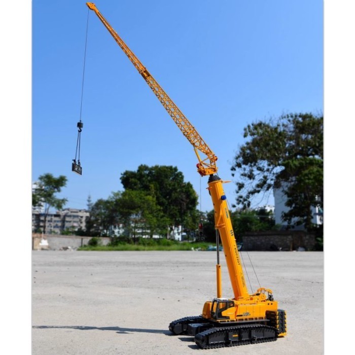 XCMG XCMG Xugong Group 1: 50 XCC220T Telescopic Arm Track Crane โลหะผสมวิศวกรรมยานพาหนะรุ่น
