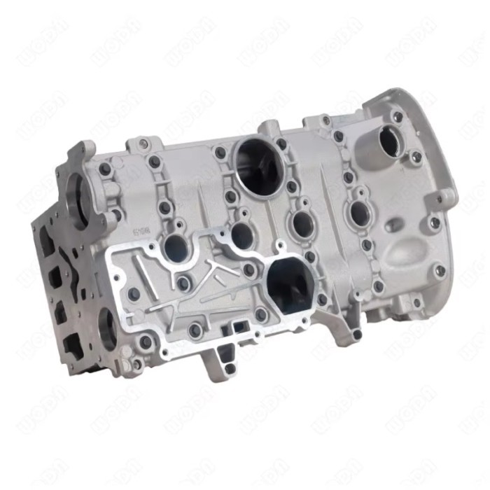 Diston 7701475914 1.6L 16V Car Engine K4M K4J Cylinder Head for France Renault