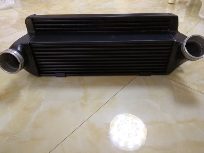 Intercooler for bmw N54 N55 135i 1M E82 E88 intercooler 335i z4 E89