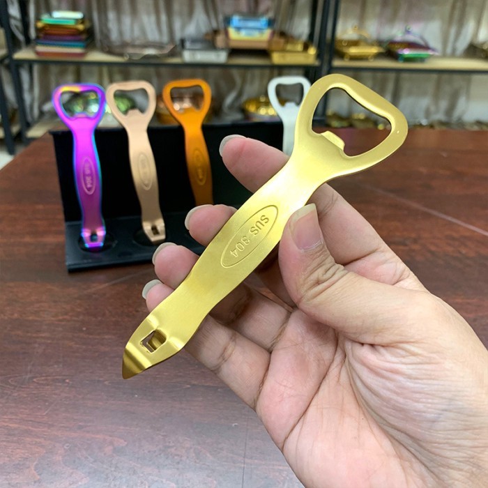 ที่เปิดขวดมัลติฟังก์ชั่นที่เปิดขวดเบียร์สแตนเลสในครัวเรือนที่เปิดกระป๋องเชิงพาณิชย์ประหยัดแรงงานกันลื่น
