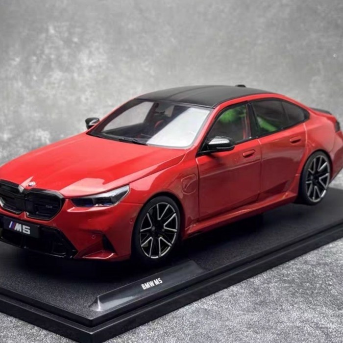 SOLIDO 1: 18 BMW BMW M5 M ISALE OF MAN 2025 โมเดลรถอัลลอย