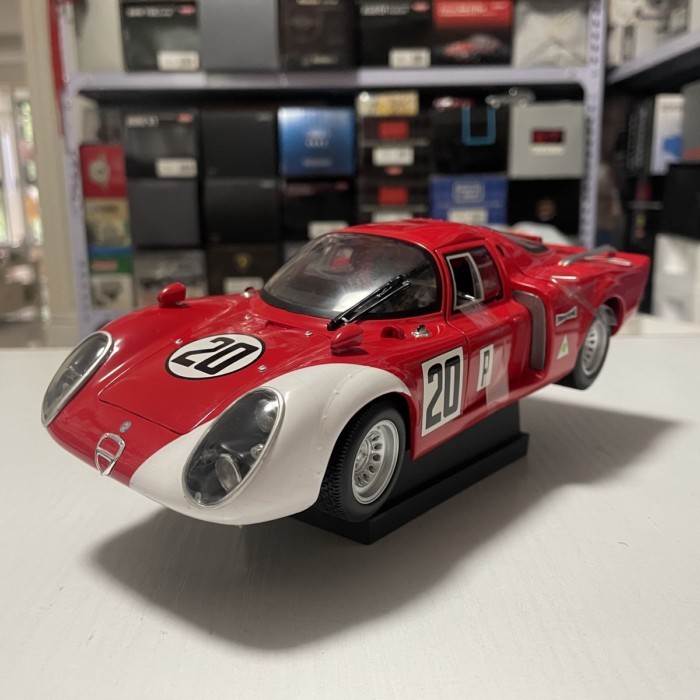 1: 18 Ricko Ricko Alfa Romeo Alfa Romeo 33.2 daytona Racing Model