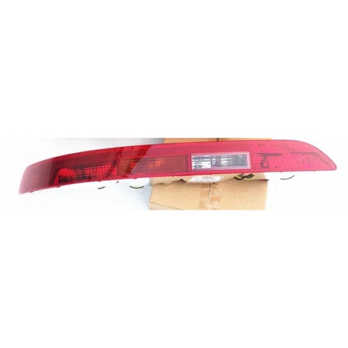 Auto Light Rear Bumper Tail Lamp Assembly 8R0941095 8R0941096 for Audi Q5 Q3 Q5L