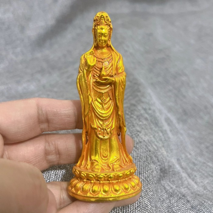 Pocket Guan yin Avalokitesvara figure copper Carving statue small gold buddha statue blessed family