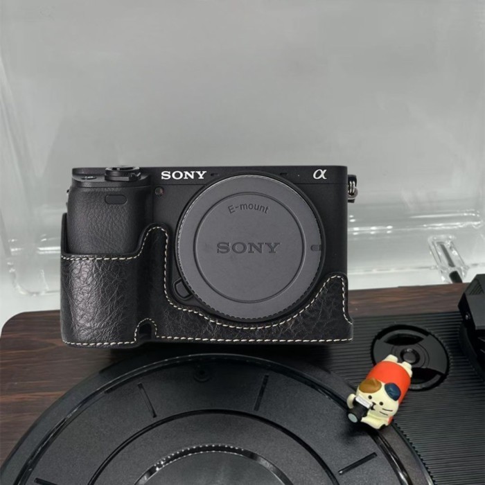 ((อุปกรณ์เสริมกล้อง) Sony A6400 เคสป้องกัน A6700 สายคล้องไหล่กล้อง a6300 กระเป๋าฐาน a6100 เคส a6000 