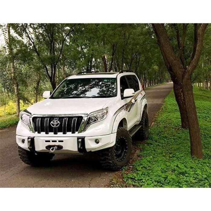 Front Rear Bumper conner Trim For Toyota Land Cruiser Prado FJ 150 4X4 Accessories Delivery On Cart