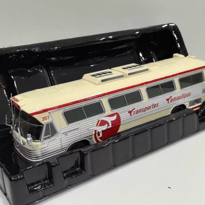 พร้อมส่ง IXO 1/43 DINA 323 G2 BUS BUS BUS รุ่น   
พวงมาลัยวัสดุโลหะผสม