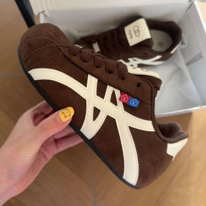 Niche Non-collision Moral Training Shoes for Women Spring 2026 New Puff Casual Canvas Old Shoes