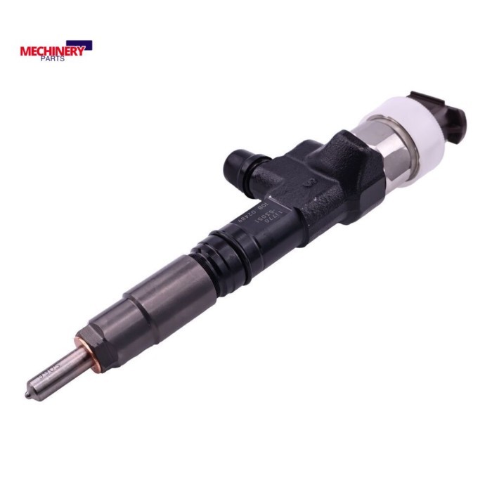 1PCS 1J770-53050 Diesel Fuel Injector for Kubota V3307 Tier 4 Engine SSV75 1J770-53053 Caterpillar