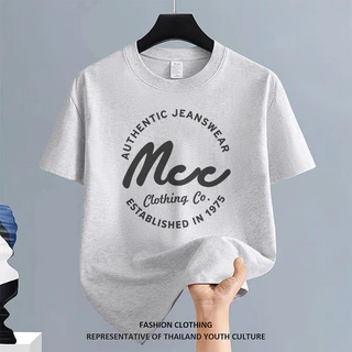 1330 CASUAL Christmas สีขาว-ดำ ผู้ชาย สตรีทแฟชั่น ลายการ์ตูน สีดําแขนสั้น คอกลม เสื้อยืด NEW YEAR OVERSIZE COOL