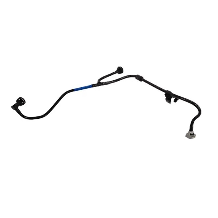 4M0121081AJ Engine Crankcase Breather Hose Radiator Overflow Coolant Pipe for Audi Q7 3.0T