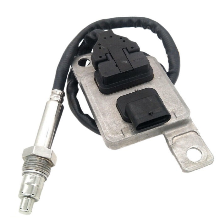 Front Nox (Nitrogen Oxides) Sensor 8K0907807N 8K0-907-807-K 8K0907807K For VW Touareg TDI 2.0L Dies