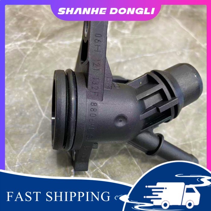 06H 121 132 F Auto Hose Connector for VW Audi A4 A5 A6 S4 S6 Q5 2.0T 06H121132 F