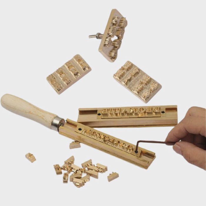 Hot Stamping Machine, Manual Embossing Machine, Numbers and Letters, Copper Mould with 7 Types Font