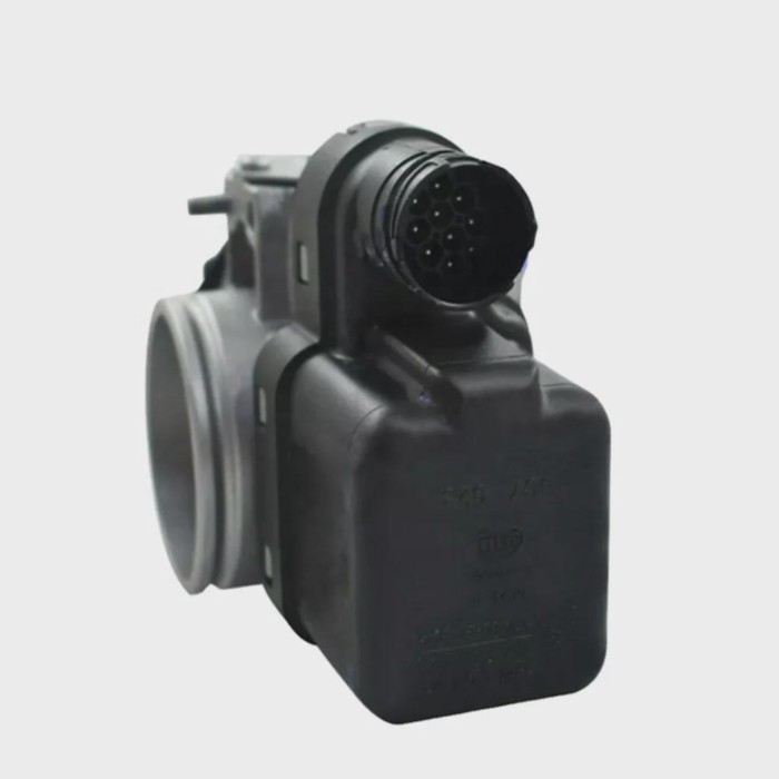 Car Throttle Body 13541433414 13541439383 For BM W Z3 E46 E39 323i 528i 1 433 41 4 1 439 383 143341